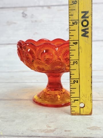 Moon & Star Amberina Pedestal Candle Holder – Cadmium Glass MN35