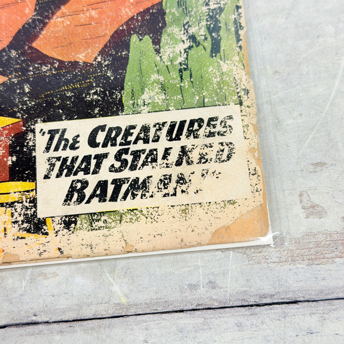 Detective Comics #279, front lower-right corner/edge detail