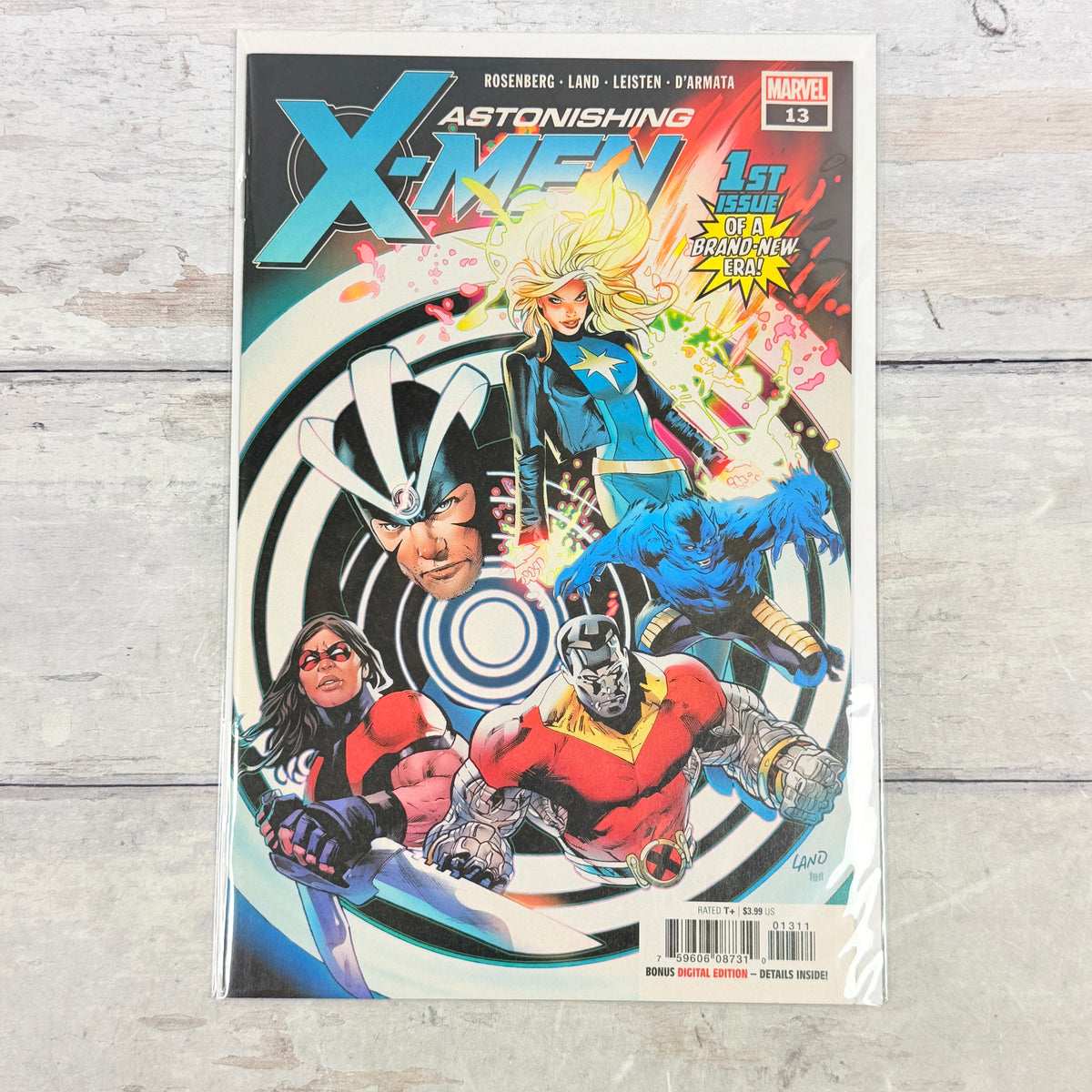 Astonishing X-Men #13 (2018), Greg Land regular cover: full front cover of the actual pre-owned copy.