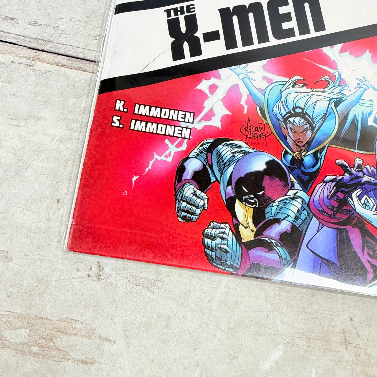 AVX: VS #1 (2012) Adam Kubert cover: lower-left front corner and spine detail of the actual pre-owned copy.