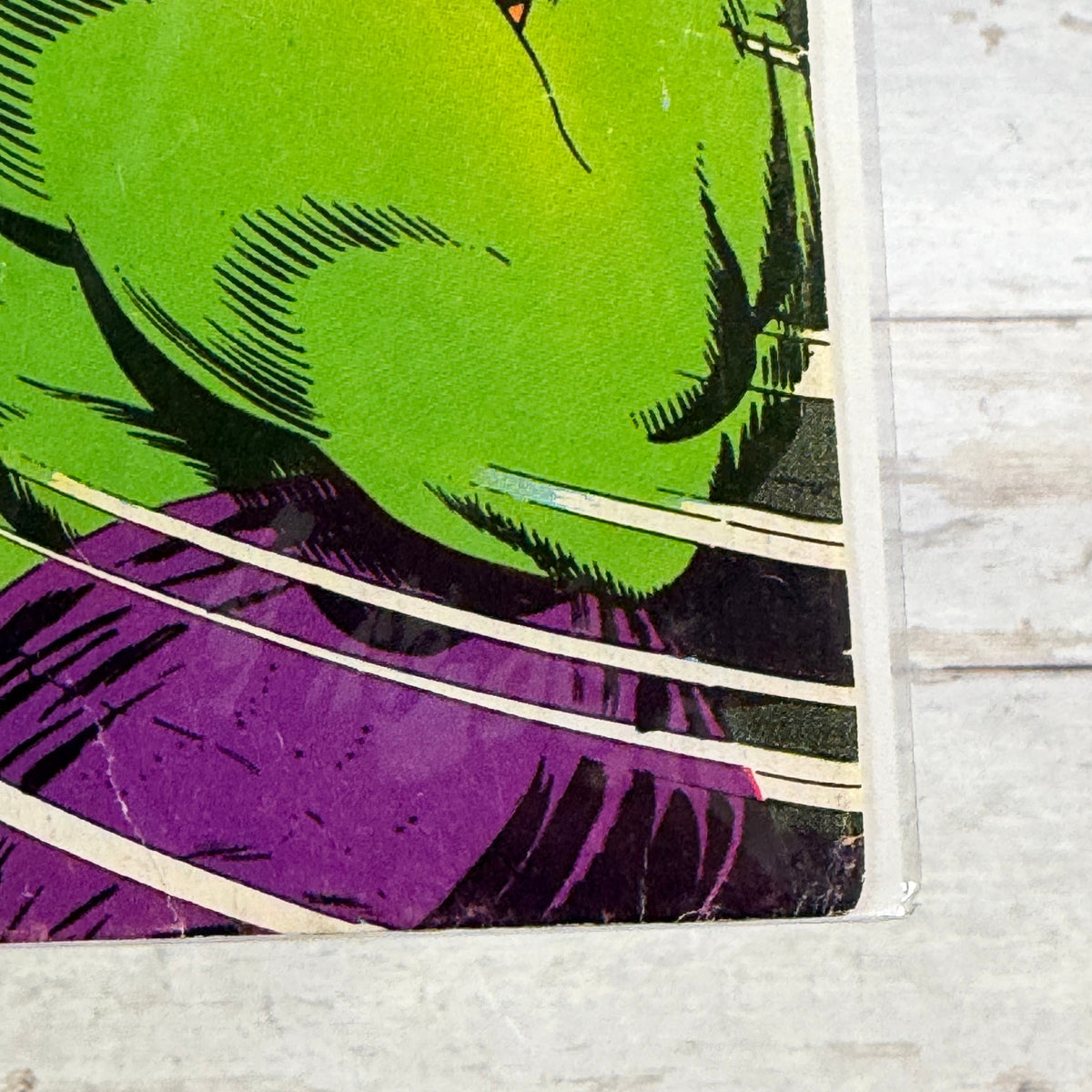 Marvel Super-Heroes #61 (1976), actual copy cover condition detail 1