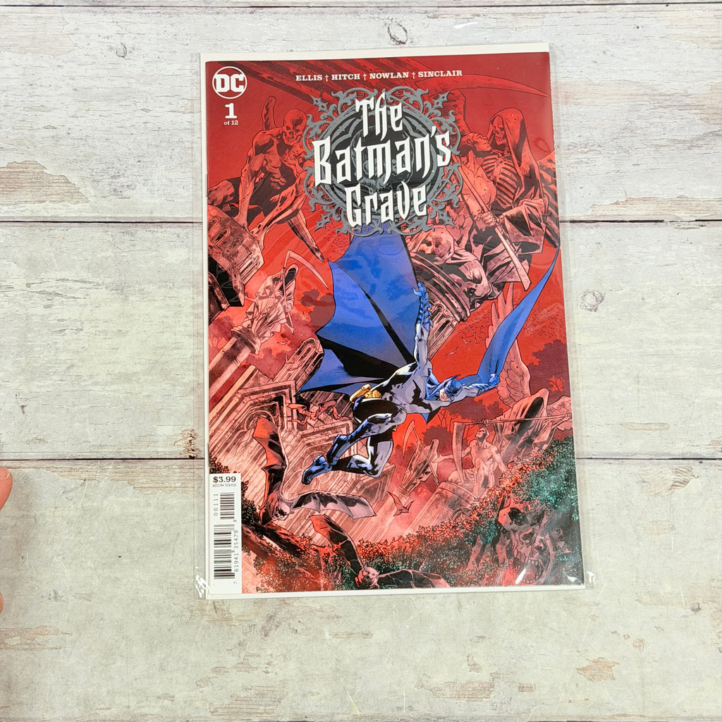 The Batman’s Grave #1 (2019) Regular Cover, full front cover, photo 946