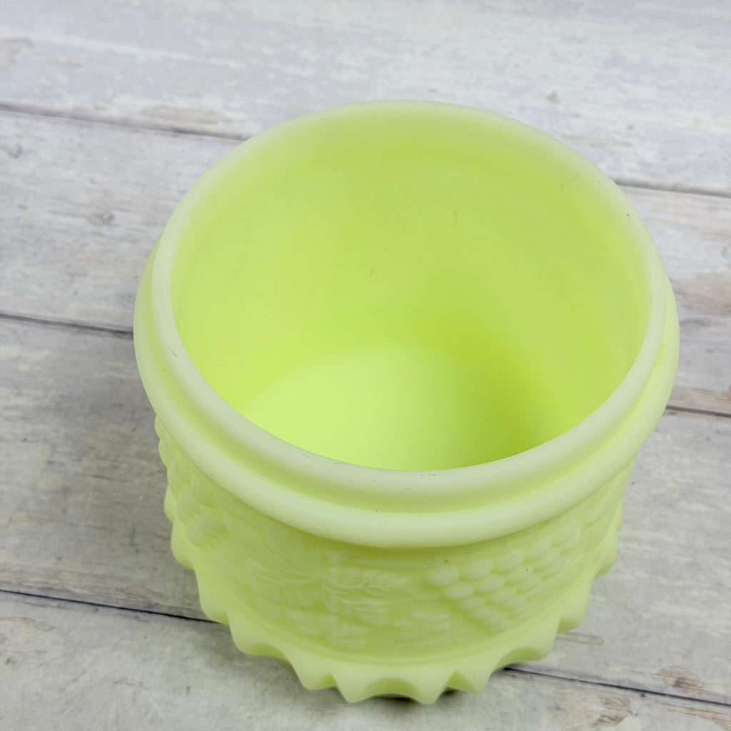 Open Fenton custard satin tobacco jar showing its interior and rim