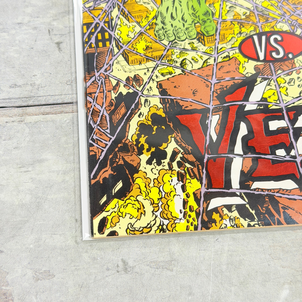 Incredible Hulk vs. Venom #1, Front cover detail