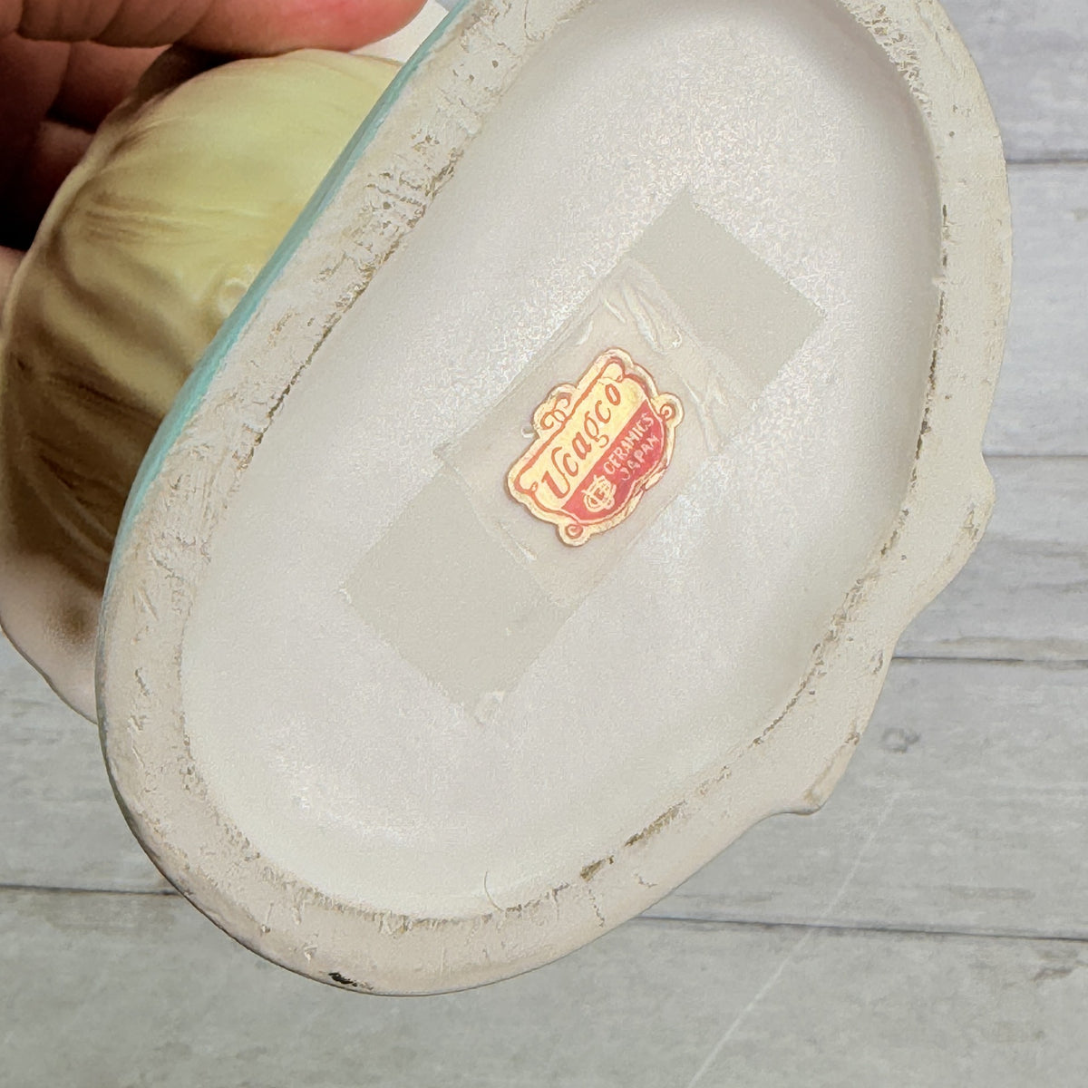 LH31 — Ucagco Japan label and worn base