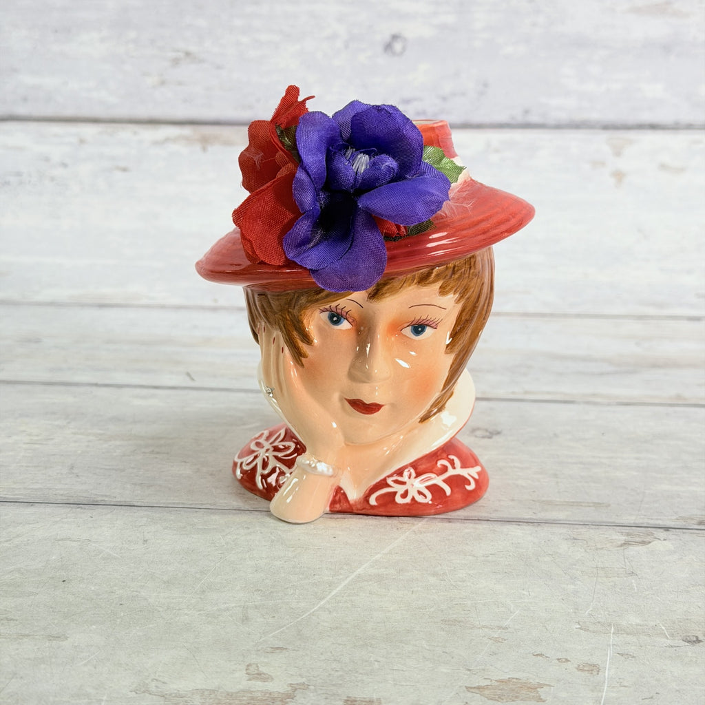 LH48 — Front of Lefton red hat vase and purple flower
