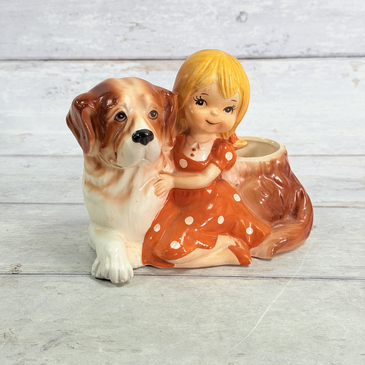 LH55 — Front of girl and dog planter