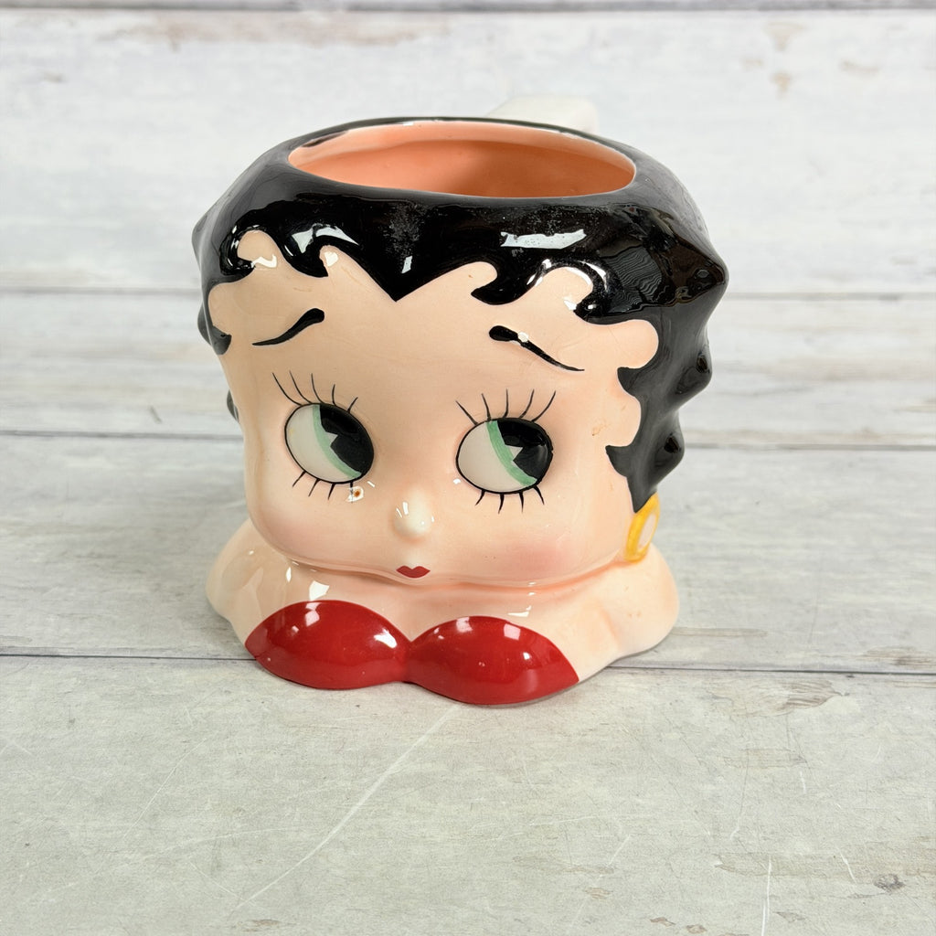 LH56 — Front of Vandor Betty Boop face mug