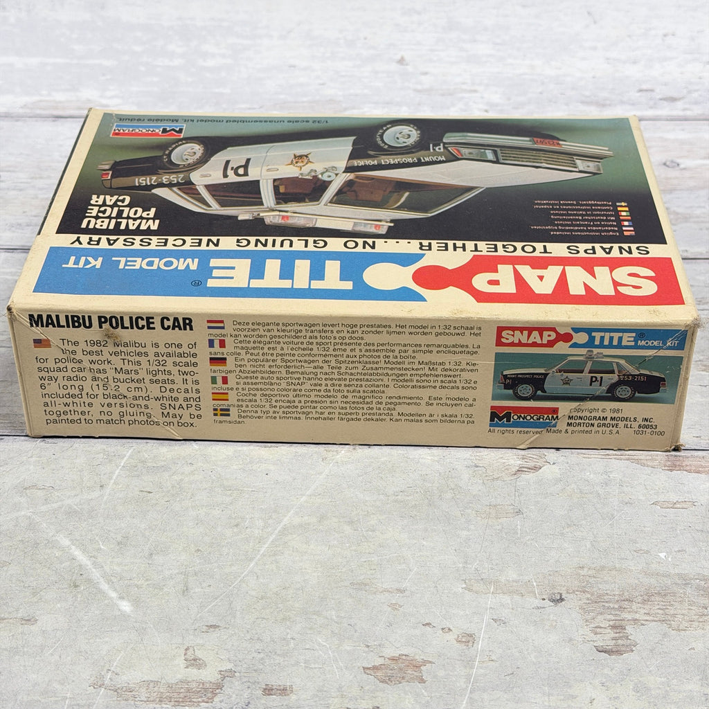 Box side identifying 1982 Malibu and copyright 1981 Monogram
