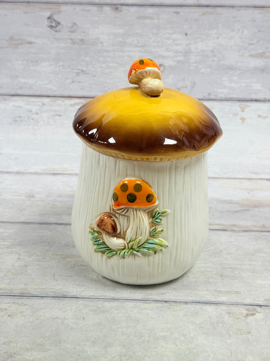 Canister measured at approximately 8 inches tall