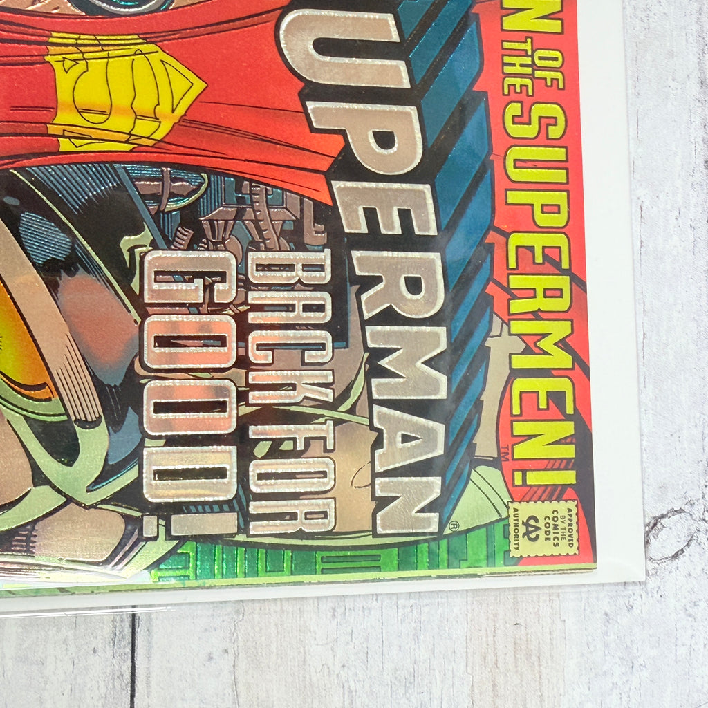 Superman #82 (1993) DC Comics - Collector’s Edition Foil Cover, upper-right cover detail