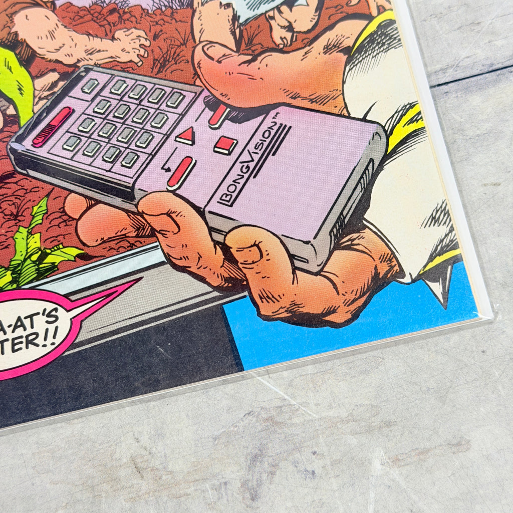 The Sensational She-Hulk #5, Front cover detail