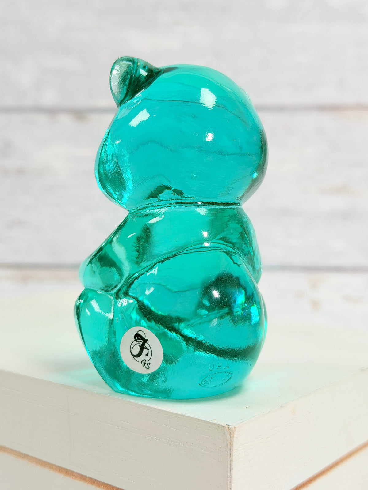 Fenton Aquamarine Glass Sitting Bear Figurine F017