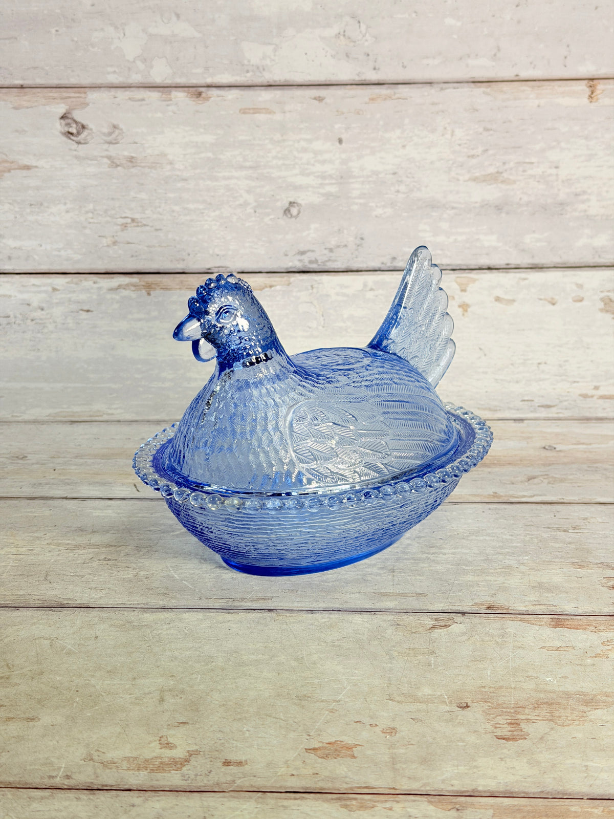 Indiana Glass Cornflower Blue Hen on Nest Covered Dish IN17