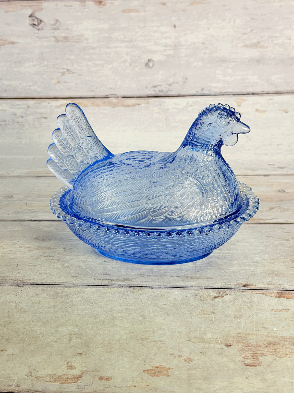 Indiana Glass Cornflower Blue Hen on Nest Covered Dish IN17