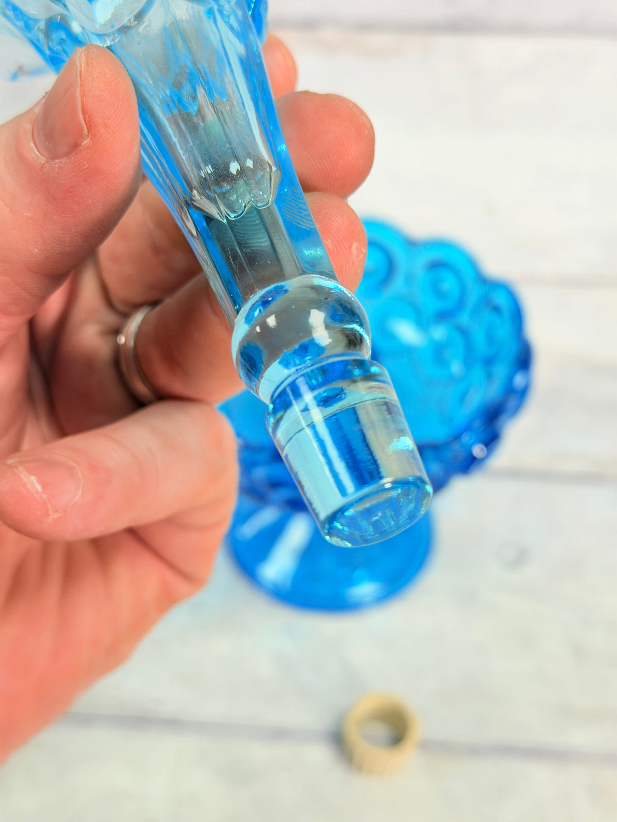 Moon and Star Colonial Blue Glass Epergne – L.E. Smith MN10