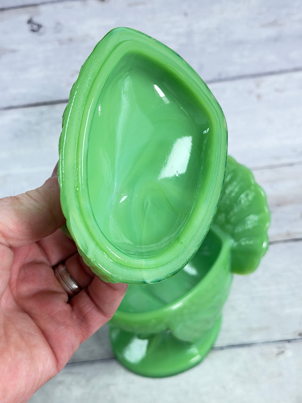 L.E. Smith Jadeite Glass Turkey on Nest Covered Bowl – Original Box S105