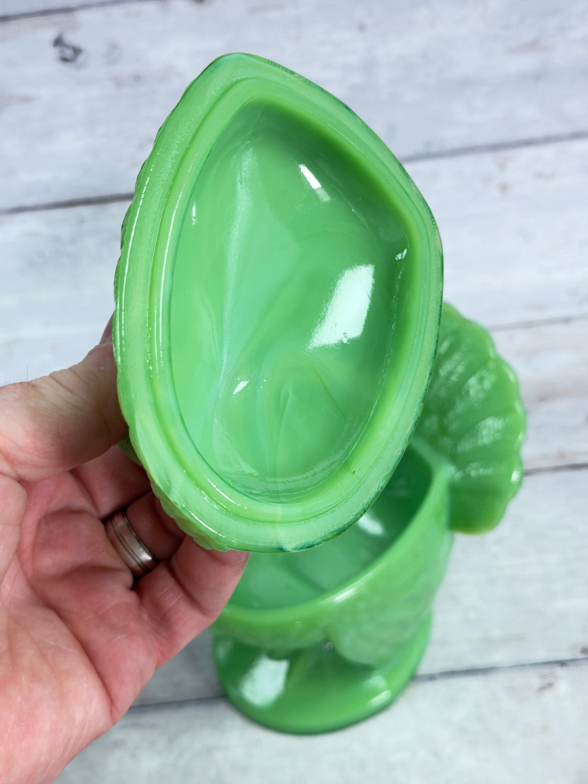 L.E. Smith Jadeite Glass Turkey on Nest Covered Bowl – Original Box S105