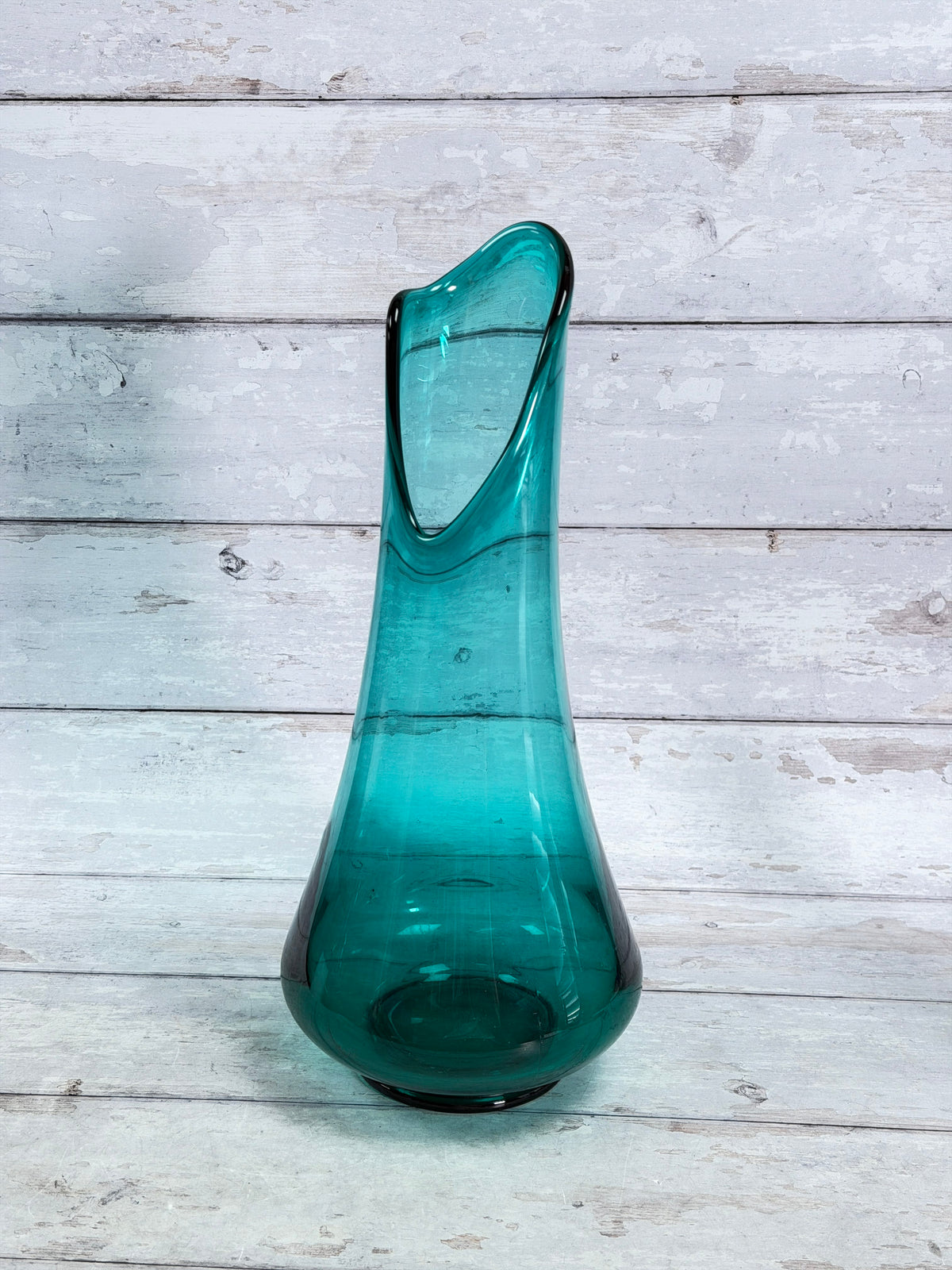 L.E. Smith Peacock Blue Swung Glass Vase – 15” Mid-Century Modern Art Glass S106