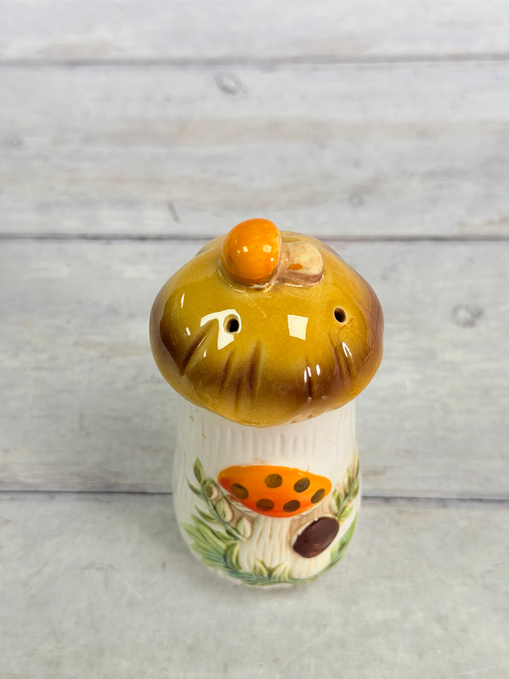 SR34. Sears Merry Mushroom Ceramic Spice Shaker – 1970s Japan – Excellent Condition SR34