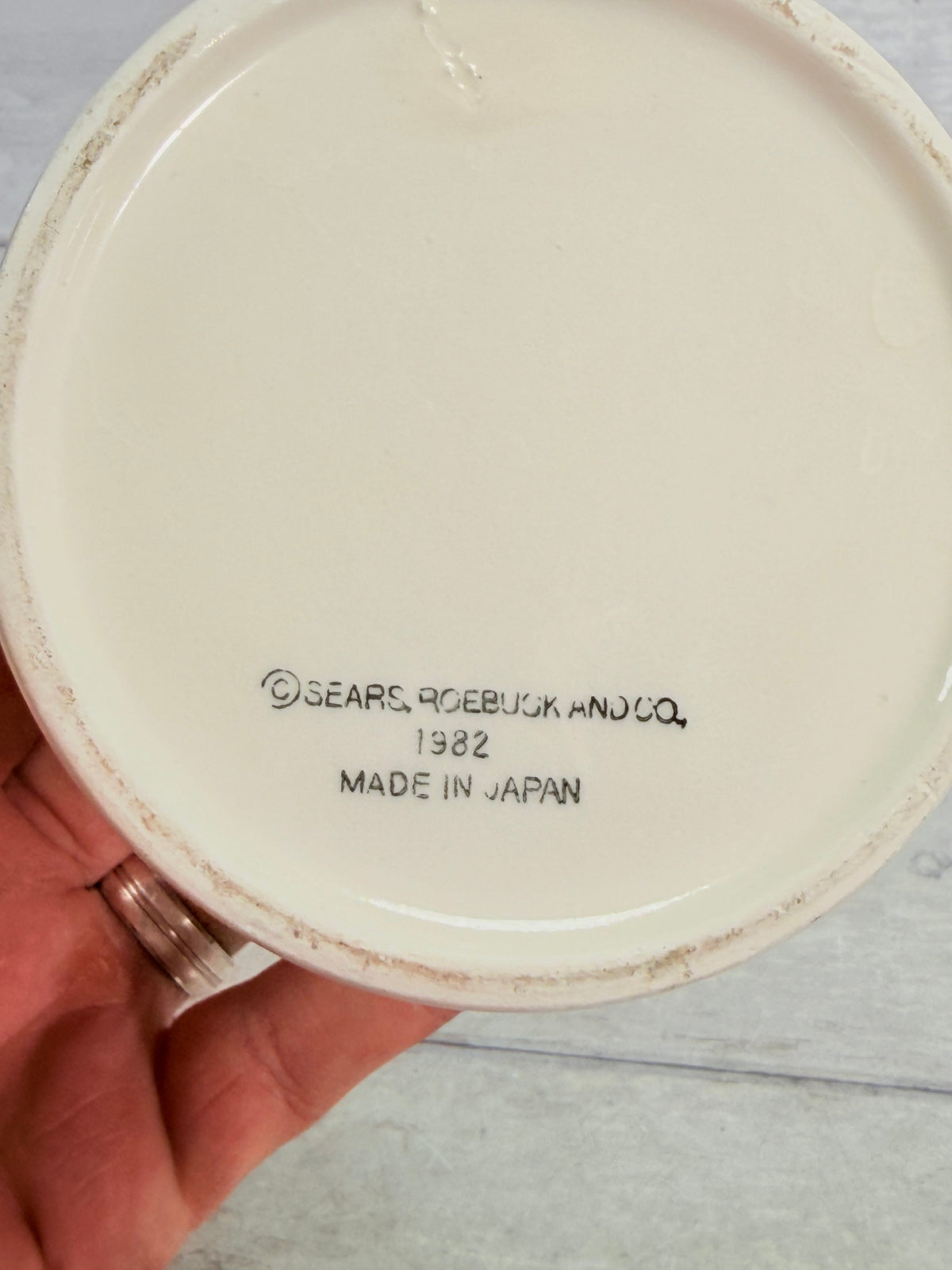 SR52. Sears Merry Mushroom Small Ceramic Canister – 1982 Made in Japan – Missing Lid SR52