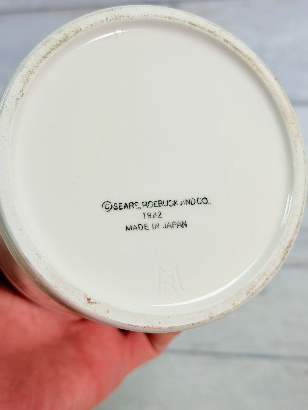 SR53. Sears Merry Mushroom Ceramic Canister – 1982 Made in Japan – Missing Lid SR53