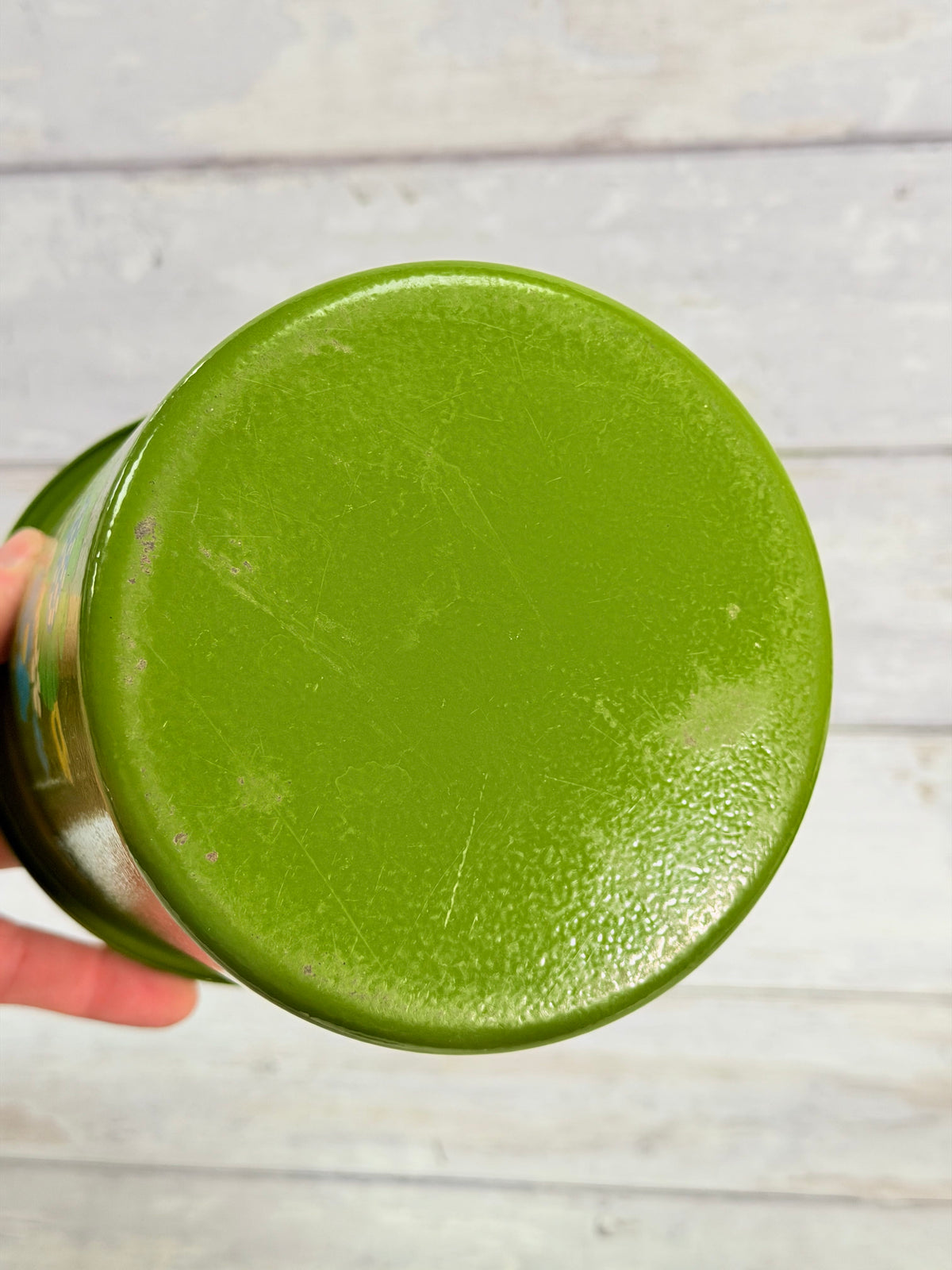Kromex Avocado Green Floral 7 inch Canister with Lid – 1960s Flower Power Aluminum Z128