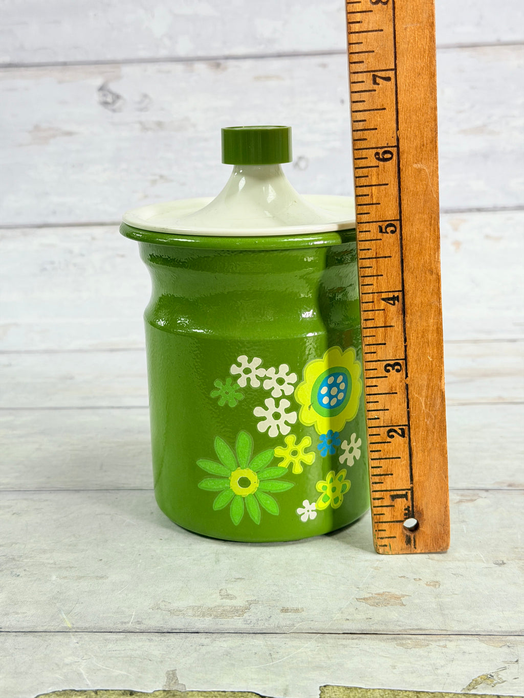 Kromex Avocado Green Floral 5 inch Kitchen Canister with Lid – 1970s Flower Power Z130