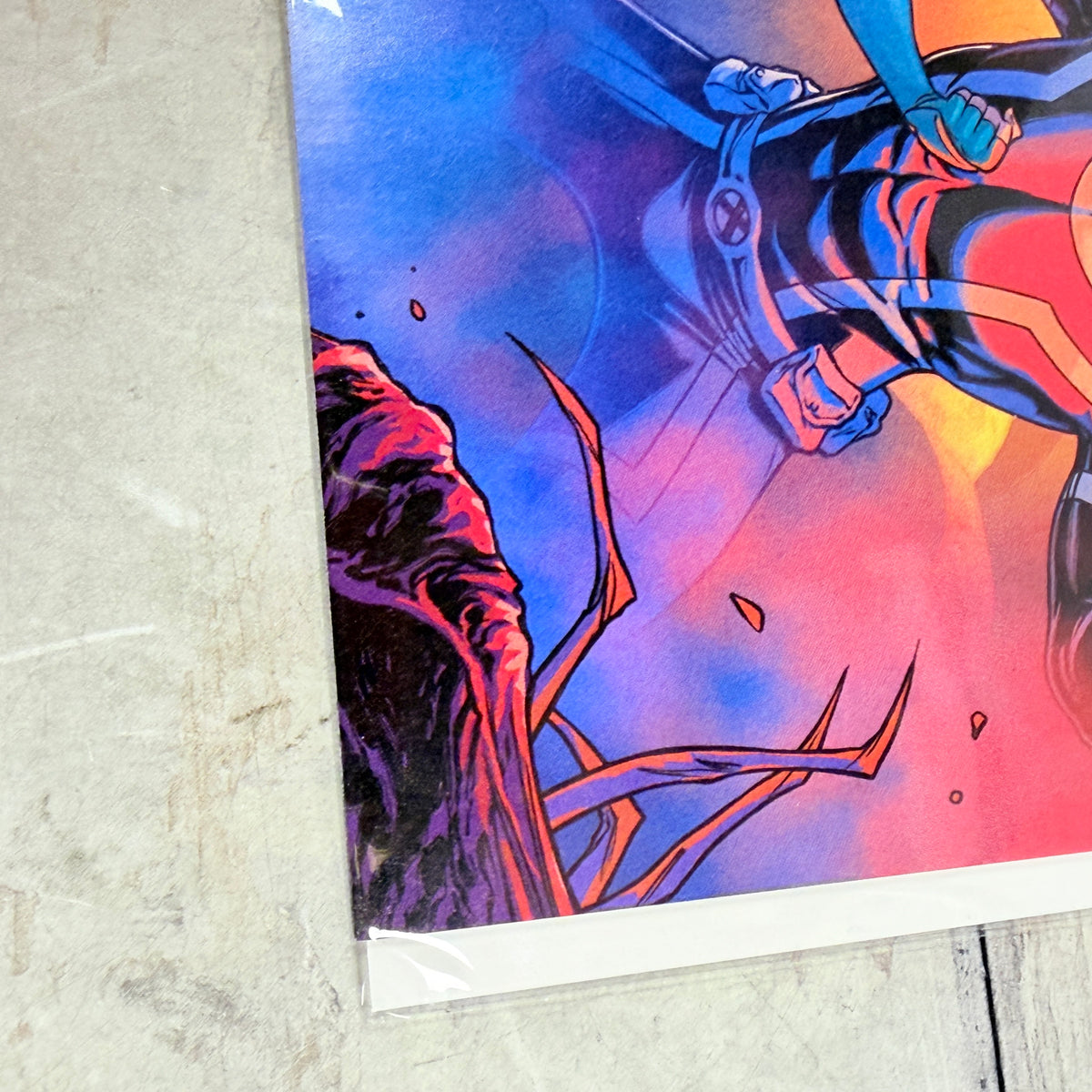 X-Men #17 (2021), Russell Dauterman Marvel vs. Alien variant: lower-right front detail of the actual pre-owned copy.